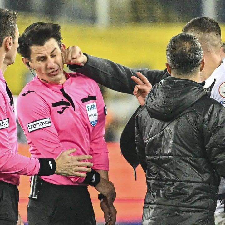 Championnat Turque : Agression d’un arbitre