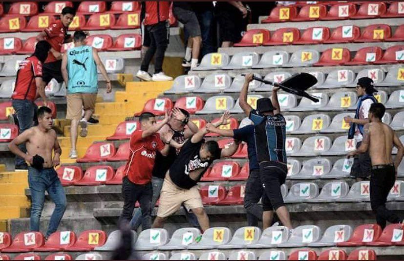 Football/ Scène tragique entre les fans de Querétaro et d’Atlas