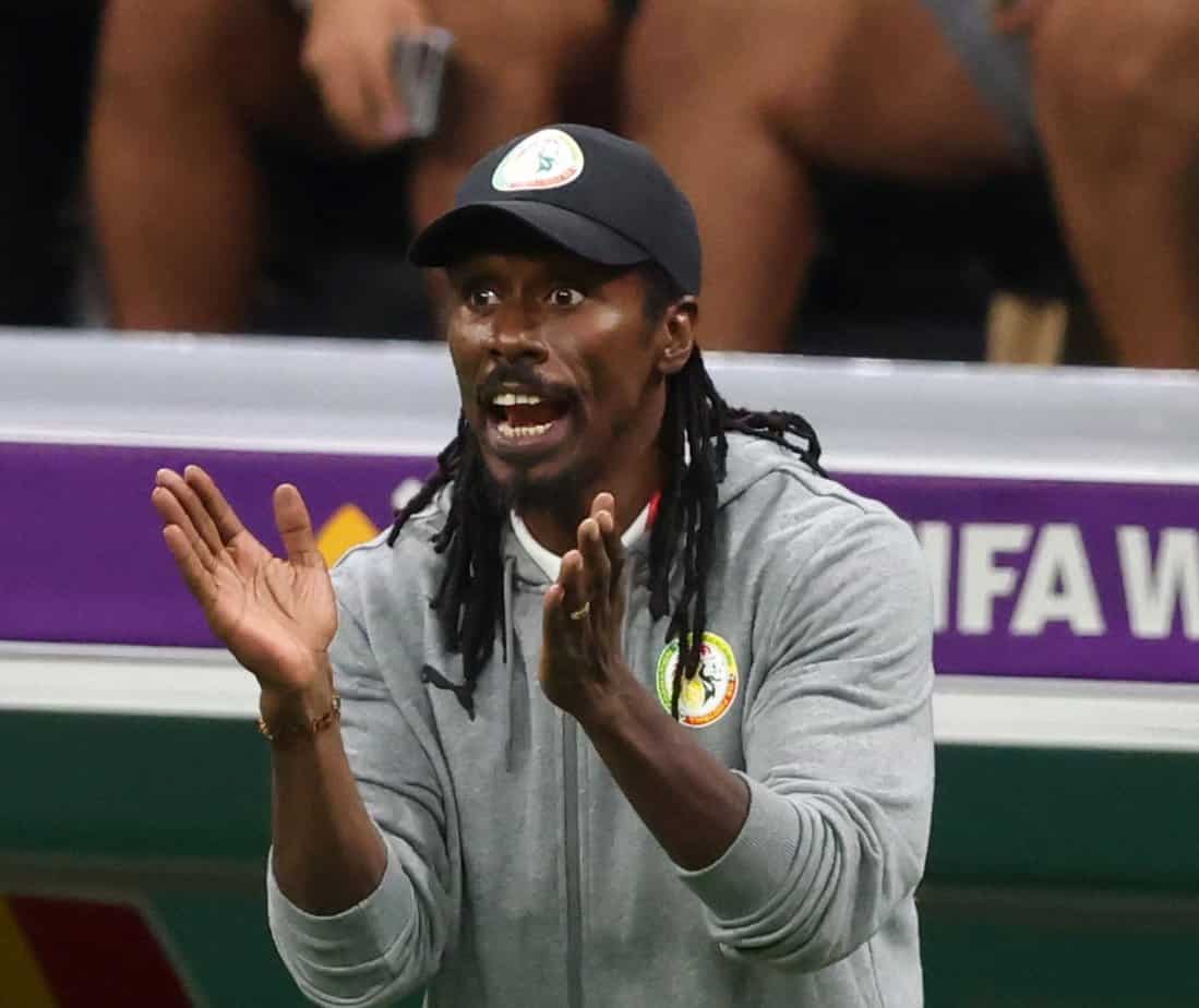 CAN 2023 : Aliou Cissé victime d’un malaise après le match Sénégal vs Cameroun